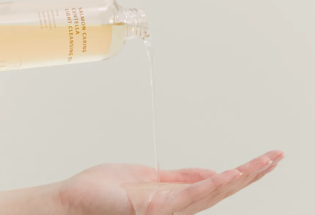 Heveblue - Salmon Caring Centella Light Cleansing Oil